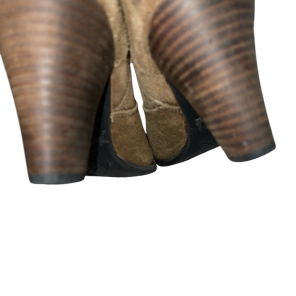 Clarks Indigo Women's Boots Size 8M Brown Leather Upper Pull On Block Heel Ankle - Picture 9 of 11